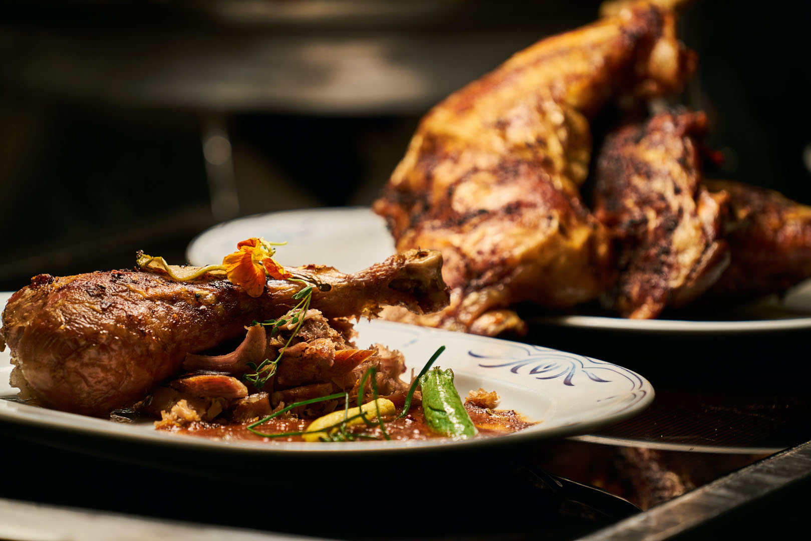 cooked-chicken-on-white-plate-2673353.jpg